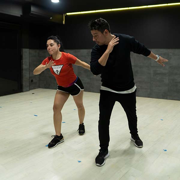 clases-de-baile-privadas-estilo-baile Clases de baile privadas
